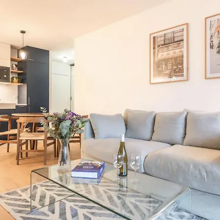 Appartamento Premium With Terrace - 4 Guests Parigi